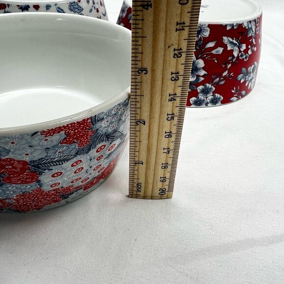 Sur La Table Bowls Pique-nique Floral Porcelain Set of 3 Soup Cereal Serving - Picture 9 of 10
